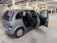 Usata Opel Meriva 75 CV (55 kW) 2007 Grigio Monovolume