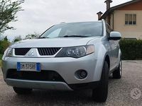 Usata Mitsubishi Outlander Invite 140 CV (102 kW) 2008 Grigio SUV