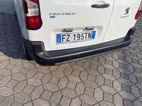 Usata Peugeot Partner Premium 99 CV (72 kW) 2019 Bianco Monovolume