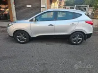 Usata Hyundai ix35 Xpossible 115 CV (84 kW) 2014 Grigio SUV
