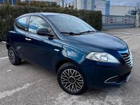 Usata Lancia Ypsilon 80 CV (58 kW) 2016 Blu Utilitaria