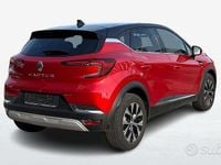 Usata Renault Captur Techno 91 CV (66 kW) 2022 Rosso SUV