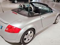 Usata Audi TT Roadster 225 CV (165 kW) 2000 Cabrio