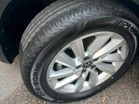 Usata VW T-Cross 110 CV (80 kW) 2023 Grigio SUV