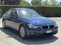 Usata BMW 320 Advantage 190 CV (139 kW) 2017 Blu/azzurro Berlina