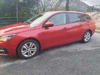 Usata Peugeot 308 SW Active 102 CV (75 kW) 2018 Rosso met Station wagon