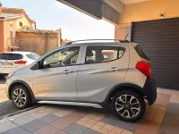 Usata Opel Karl 73 CV (53 kW) 2018 Argento Utilitaria