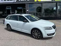 Usata Skoda Octavia G-TEC Executive 110 CV (80 kW) 2017 Bianco Station wagon