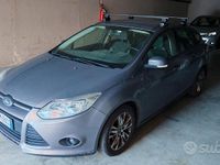 Usata Ford Focus 125 CV (91 kW) 2012 Grigio Berlina