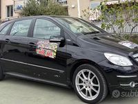 Usata Mercedes B180 116 CV (85 kW) 2009 Nero Monovolume