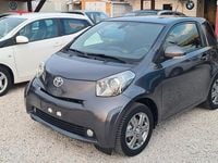 Usata Toyota iQ 68 CV (50 kW) 2009 Grigio Utilitaria