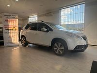 Usata Peugeot 2008 110 CV (80 kW) 2016 Bianco SUV