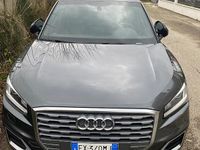 Usata Audi Q2 S-Line 120 CV (88 kW) 2019 Grigio SUV
