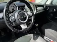 Usata Mini Cooper D 109 CV (80 kW) 2007 Bianco Utilitaria