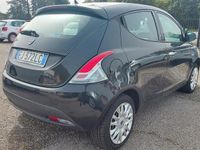 usata Lancia Ypsilon Benz. 85 CV 5 porte S&S Platinum