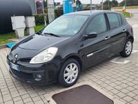 Usata Renault Clio II Dynamique 74 CV (54 kW) 2007 Nero Berlina
