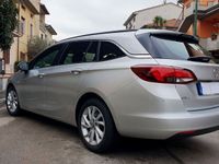 usata Opel Astra 1.6 CDTI 136CV come nuova