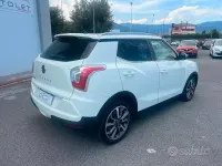 Usata SsangYong Tivoli 128 CV (94 kW) 2015 Bianco SUV