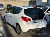Usata Opel Meriva Cosmo 120 CV (88 kW) 2011 Bianco Monovolume