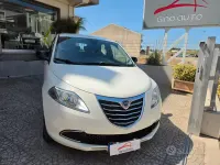 Usata Lancia Ypsilon Silver 69 CV (50 kW) 2013 Bianco Utilitaria