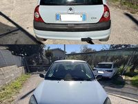 Usata Renault Clio II 75 CV (55 kW) 2003 Grigio Berlina