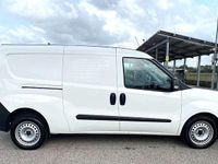 Usata Fiat Doblò Business 105 CV (77 kW) 2021 Bianco Monovolume