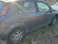 Usata Fiat Punto 77 CV (56 kW) 2013 Grigio Utilitaria