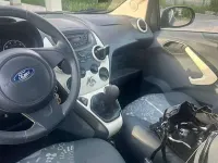 Usata Ford Ka 75 CV (55 kW) 2012 Argento Utilitaria
