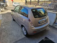 Usata Lancia Ypsilon 60 CV (44 kW) 2009 Bianco Utilitaria