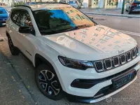 Usata Jeep Compass 131 CV (96 kW) 2023 Bianco SUV