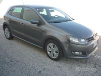 Usata VW Polo Comfortline 90 CV (66 kW) 2013 Grigio Utilitaria