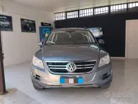 Usata VW Tiguan 170 CV (125 kW) 2008 Grigio SUV