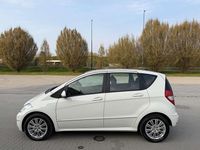 Usata Mercedes A180 Executive 109 CV (80 kW) 2011 Other Monovolume