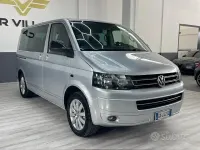 Usado VW T5 180 HP (132 kW) 2015 Cinzento Van