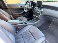 Usata Mercedes A200 Premium 136 CV (100 kW) 2016 Bianco Berlina