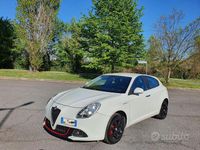 Usata Alfa Romeo Giulietta 105 CV (77 kW) 2013 Bianco Utilitaria