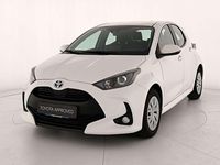 Usata Toyota Yaris Hybrid Active 116 CV (85 kW) 2023 Bianco Berlina