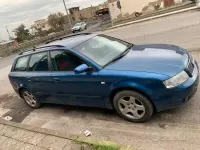 Begagnad Audi A4 130 HK (95 kW) 2004 Blå Kombi