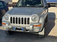 Usata Jeep Cherokee 143 CV (105 kW) 2004 SUV