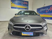 Usata Mercedes A180 Business 116 CV (85 kW) 2021 Grigio Berlina
