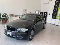 Usata BMW 118 143 CV (105 kW) 2011 Nero Utilitaria