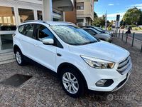 Usata Ford Kuga Titanium 120 CV (88 kW) 2018 Bianco SUV