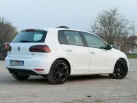 Usata VW Golf VI 160 CV (117 kW) 2009 Bianco Utilitaria