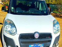 Begagnad Fiat Doblò Active 105 HK (77 kW) 2011 Vit Minibuss