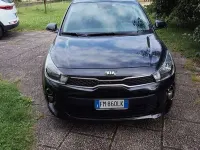 Usata Kia Rio 82 CV (60 kW) 2018 Nero Berlina