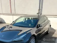Usata Tesla Model 3 152 kW (208 CV) 2021 Grigio Berlina