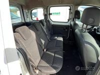 Usata Renault Kangoo 110 CV (80 kW) 2011 Bianco Monovolume
