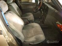 Usata Alfa Romeo 75 110 CV (80 kW) 1990 Bianco Berlina