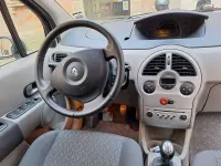 Usata Renault Modus Dynamique 75 CV (55 kW) 2005 Blu/azzurro Monovolume