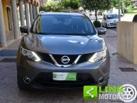 Usata Nissan Qashqai Tekna 131 CV (96 kW) 2016 Grigio SUV